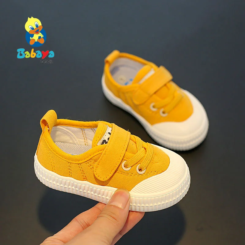 
9136 HUANQIU basic korean style soft sole canvas toddler shoes 