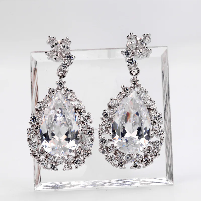 ROMANTIC Luxury Design Fancy Clear Cubic Zirconia Waterdrop Shiny Bridal Wedding Earrings