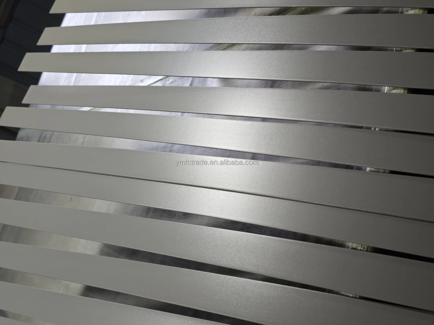 Custom services white or any painted 50mm basswood faux wood venetian blinds slats