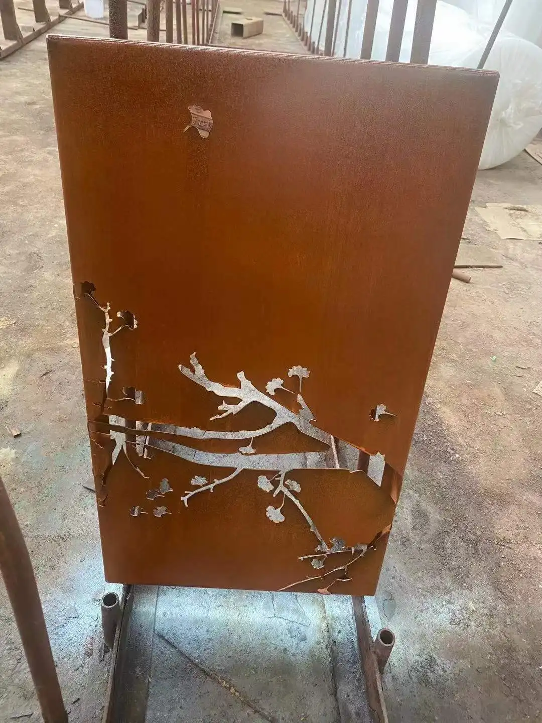 Astm a588 устойчивый к атмосферным воздействиям стальной лист corten