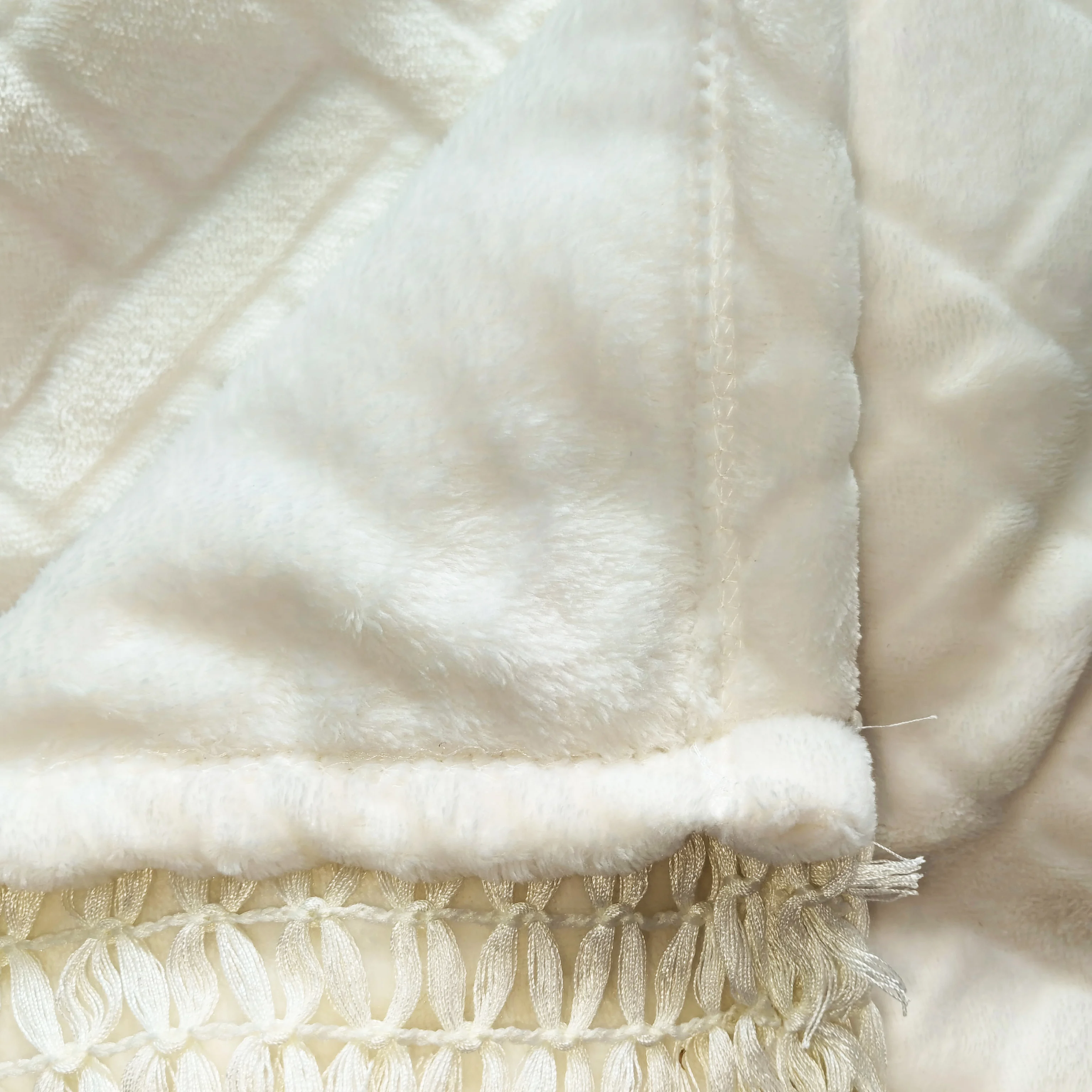 Soft Lightweight Decorative Bed Throw Blankets Jacquard Textured Boho Summer Throw Blanket with Tassels for Bed