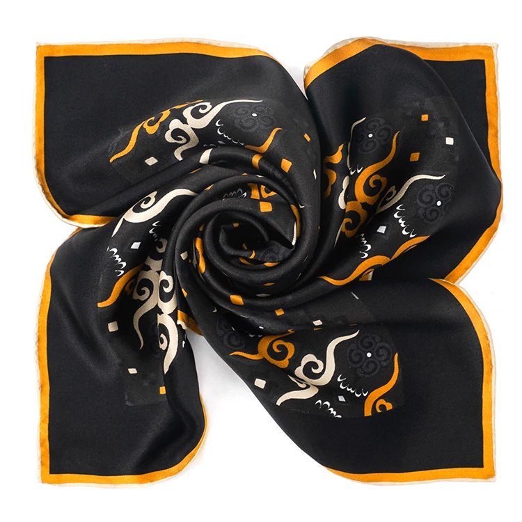 Шелковый шарф 50*50 с леопардовым принтом