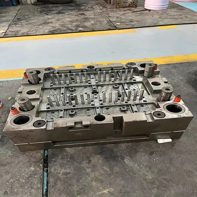 Plastic Moulds Toys Professional Preform Injection Molding Plastic for Concrete Building Block Plastic Silicon MJ Lingyao China