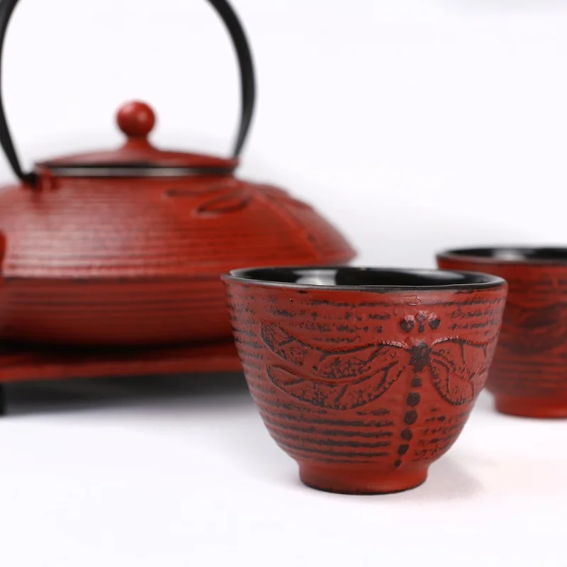 Custom Large Whistling Luxury Dragon Animal Chinese Arabic Brass Heater Deer cast iron Teapot And Cup Set