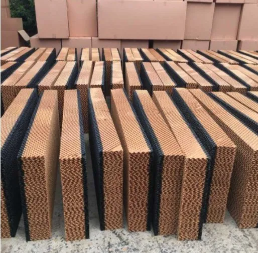 Cooling pad cooling fan cooling system for greenhouse