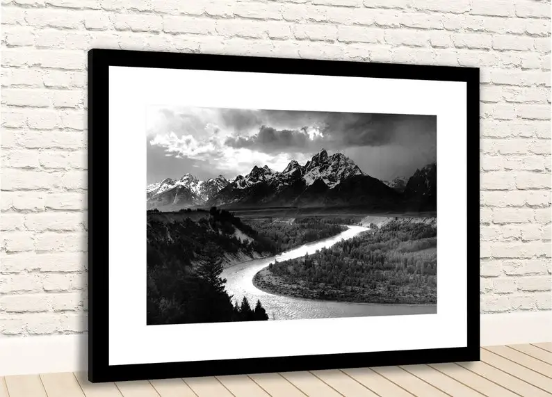 Небольшая деревянная рамка для фотографий 8x12 из натурального дерева с коллажем А4