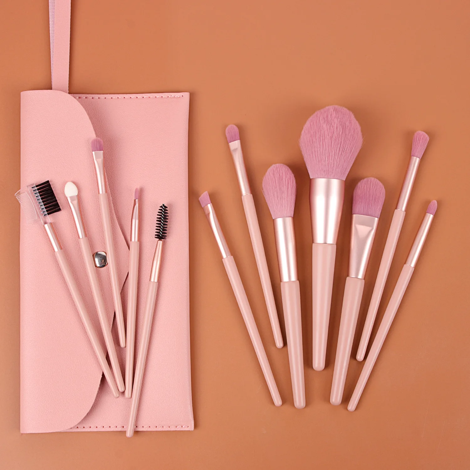 New products 12 piece brush set with case new makeup powder brush lip brushes in stock