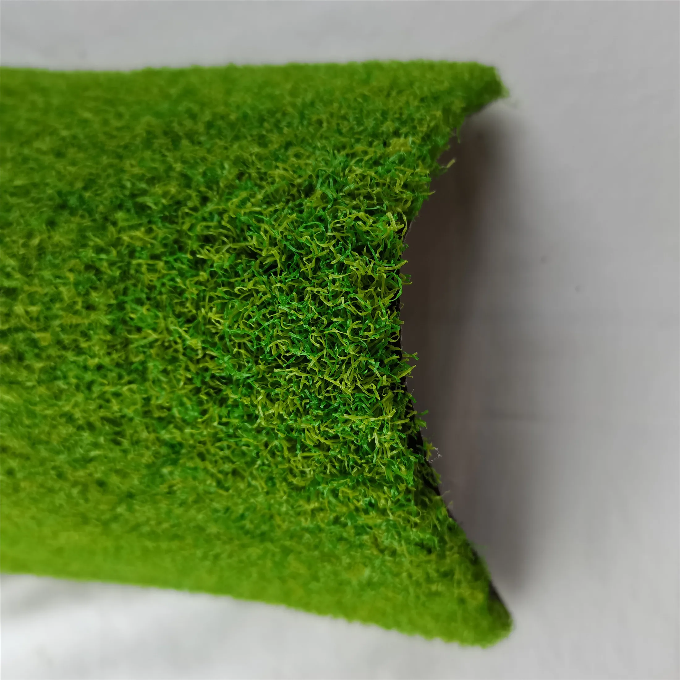 Golf Products Manufacturer Personal Portable Golf Putting Green Rubber Base Putting Green Golf Practice Mat