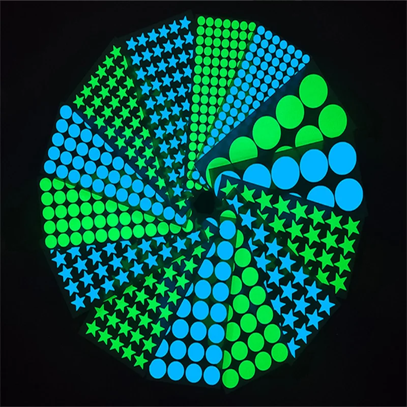 Светящиеся в темноте наклейки для детской