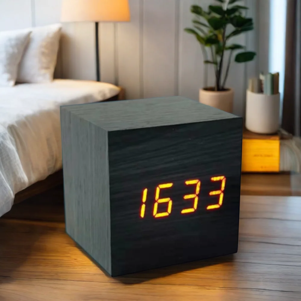 Minimalist Mini Cube Wood Alarm Clock Digital LED Light Date Temperature Smart Office Kids Bedroom Square Wooden Mini Office