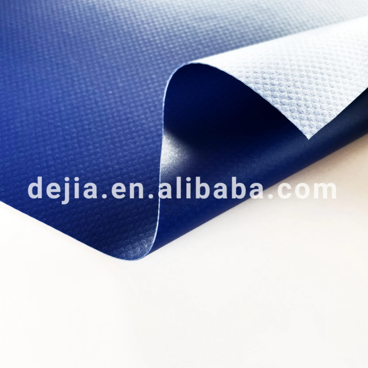 
650gsm PVC Tarpaulin in Tatami Pattern 