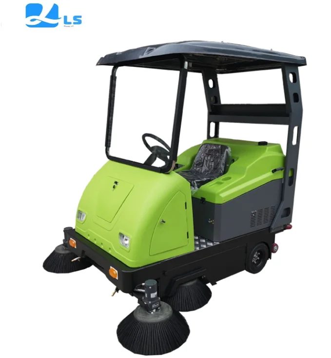 Multi functional car sweeper Community property fog gun sweeper Workshop cleaning electric sweeper