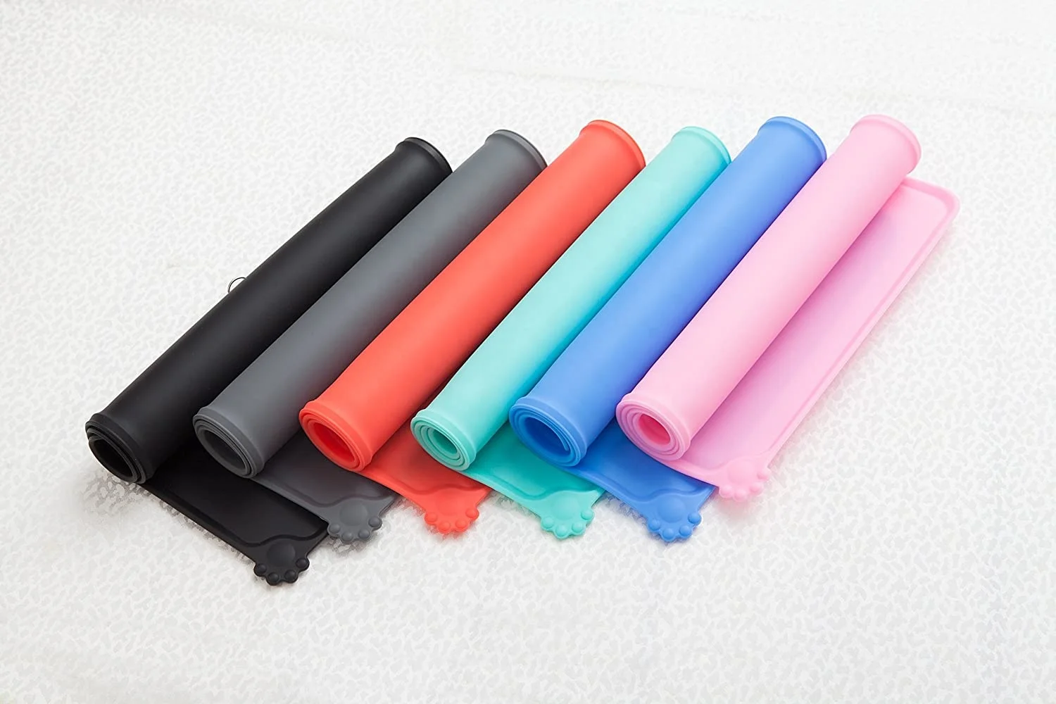 OKSILICONE Pet Supply Custom Silicone Pet Food Dog Mat Non-Stick Food Pad Water Cushion Waterproof Cat Feeding Bowl  Placemat