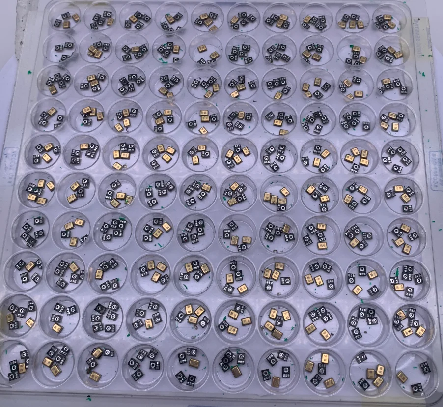 Mic for hearing aid microphone accessories