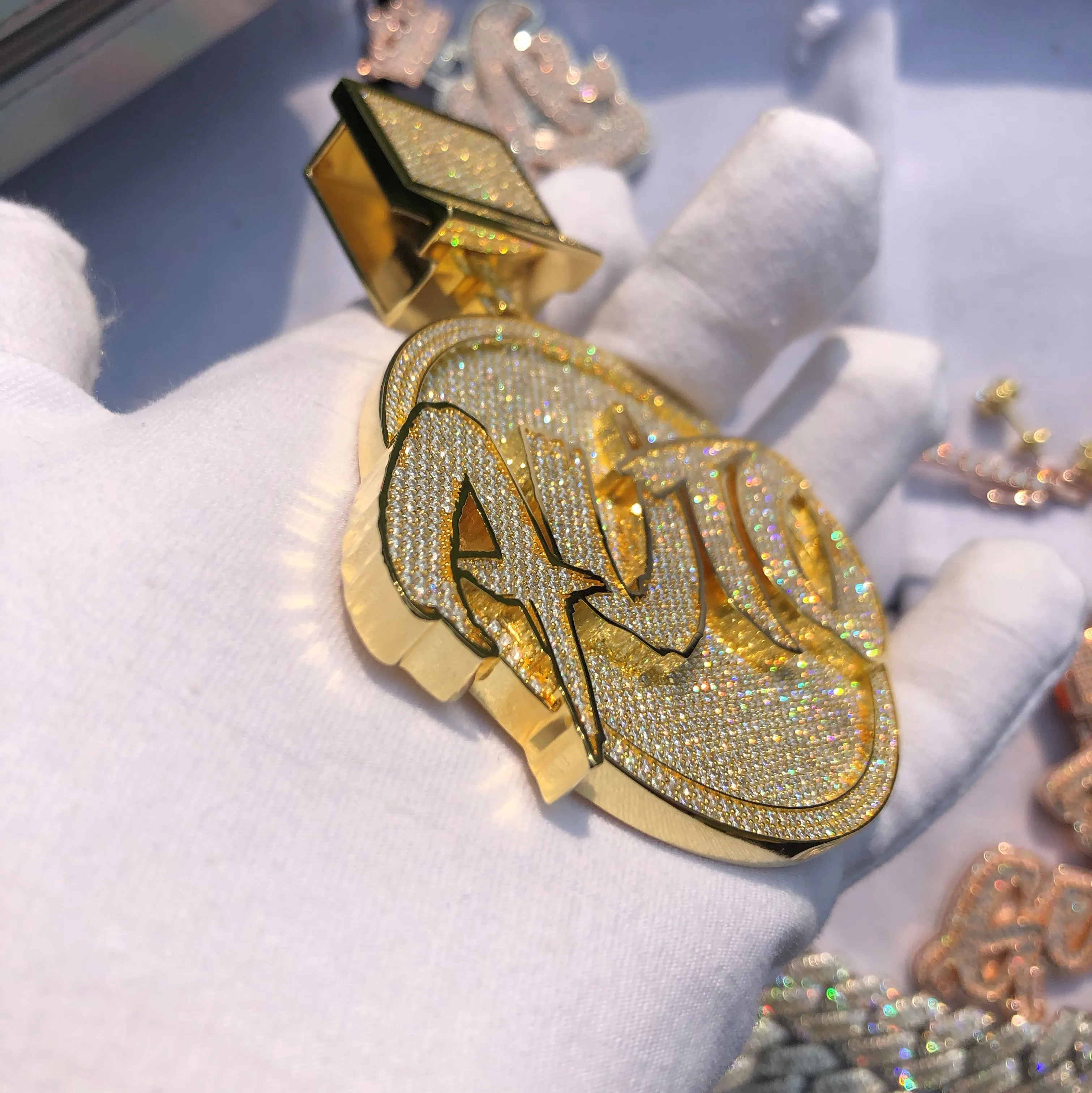 Custom photo pendant 925 silver high polishing custom pendant vvs moissanite pass diamond tester