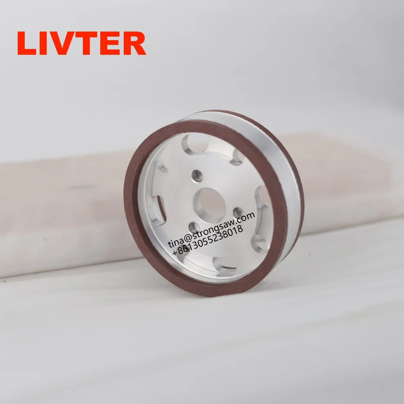 Xiamen Strongtech Roll Paper Machine 610 large Circular Knife Cutting CBN Grinding Wheels