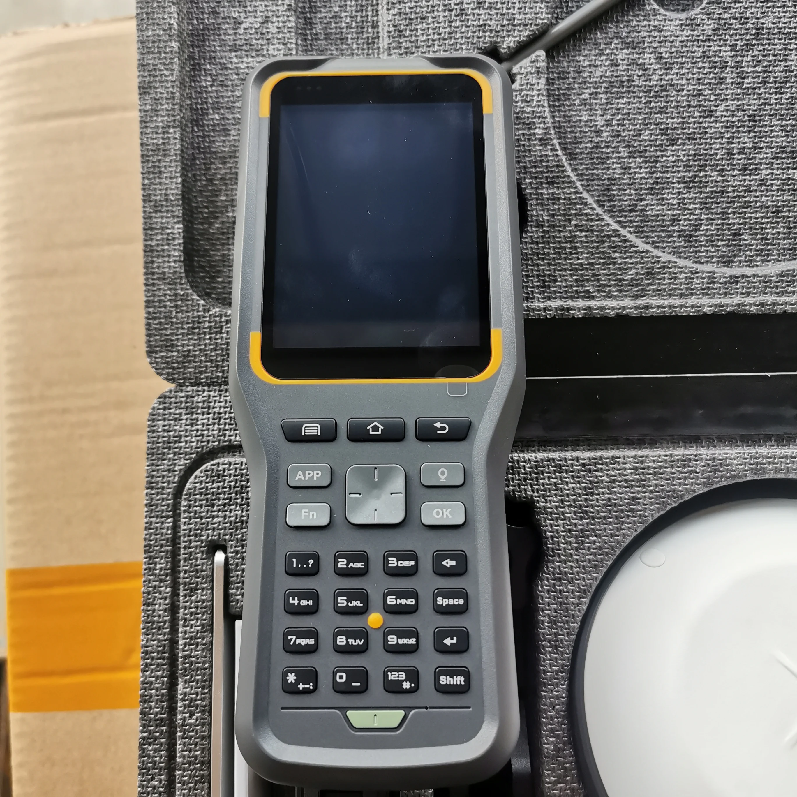 ip67 complete surveying equipment   V200 gnss rtk base and rover