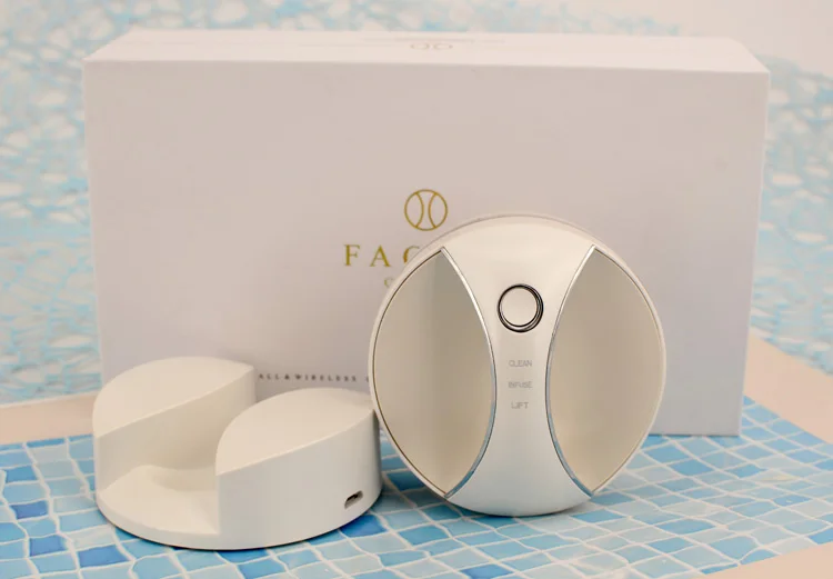 Многофункциональный ультразвуковой массажный очиститель светодио дный LED Light Therapy Lift Rf радиочастотная машина для