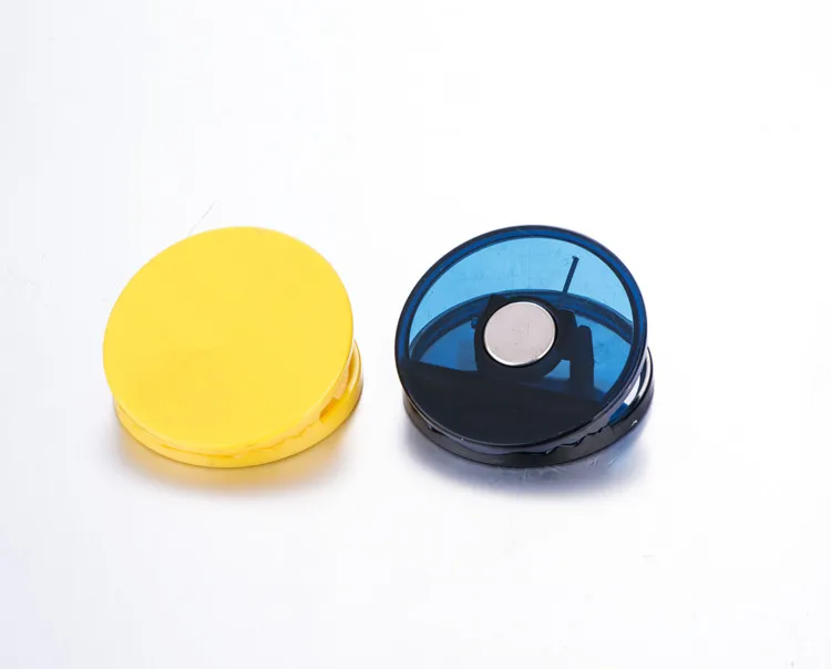 Promotion is suitable for office round plastic magnetic memo paperclip
