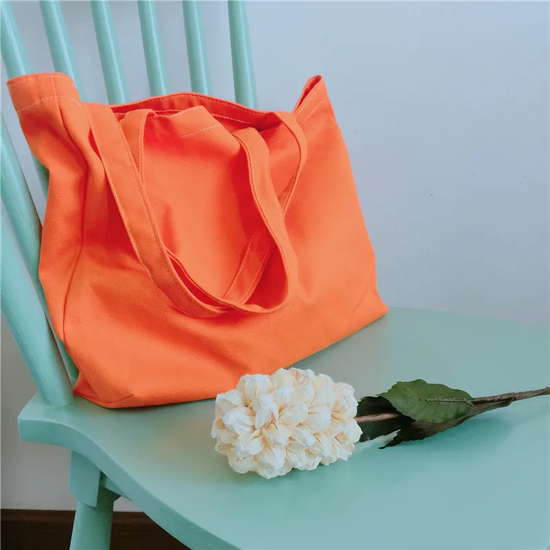 Soft Hot Selling New Design Good Quality Wearable beach bag canvas High Quality Heat Resistant Luxury canvas bag