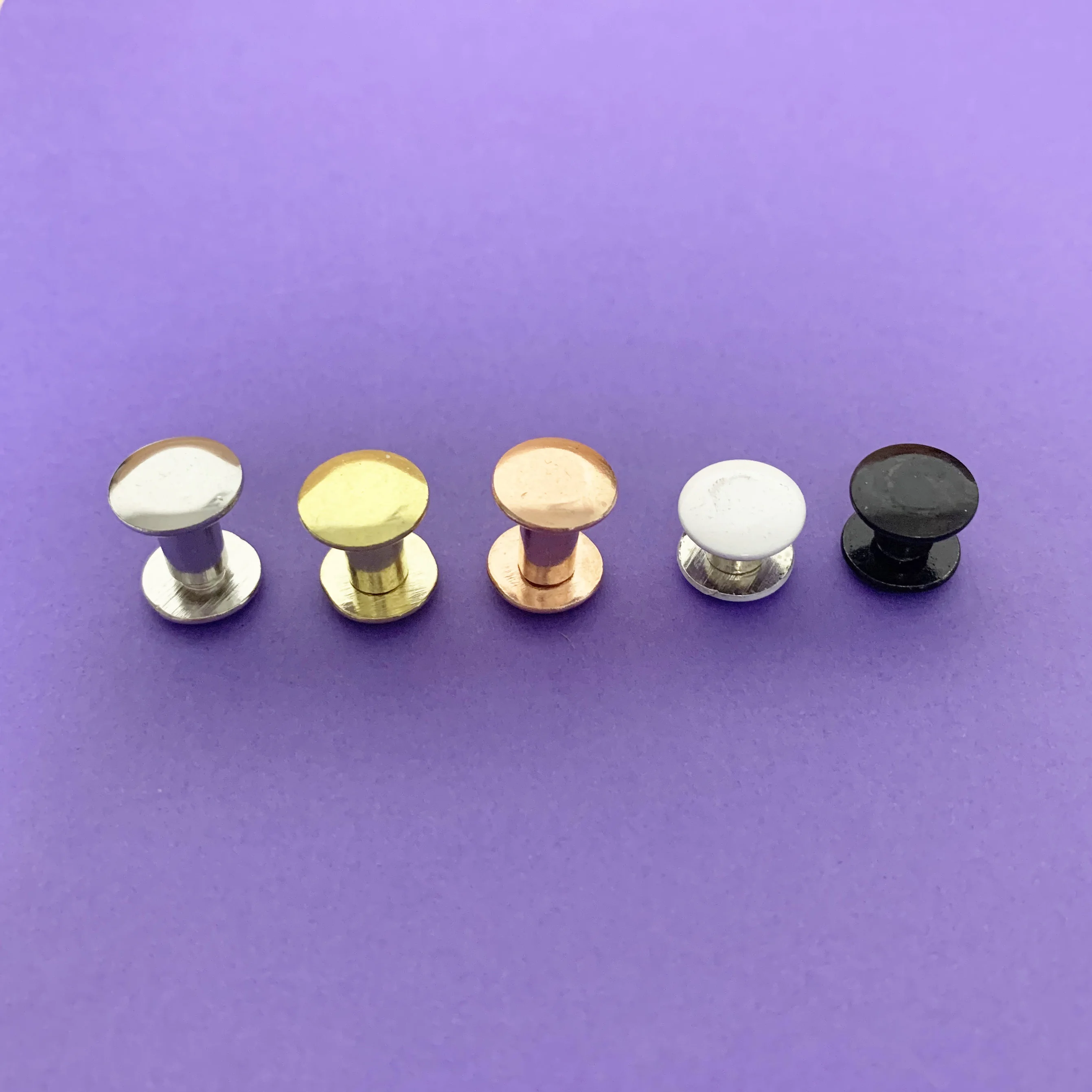 Тетрадь переплетная мужской женский крепеж вязка с заклепками Чикаго