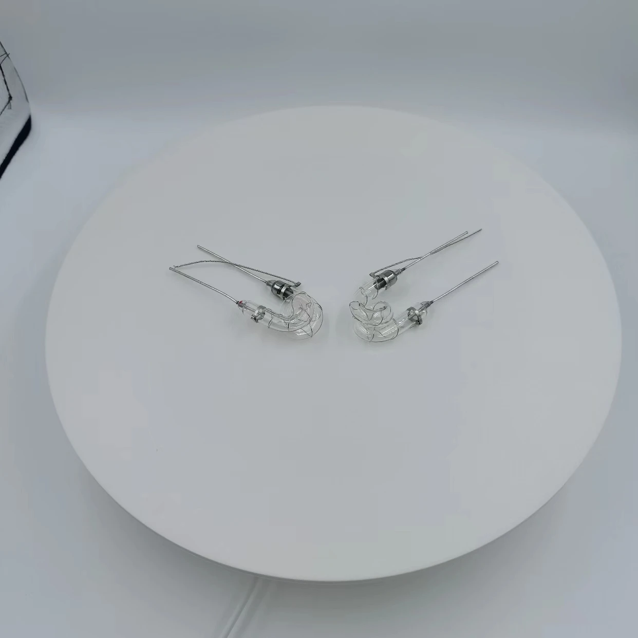 Spiral shaped flash tube suitable for fire warning light strobe speedometer