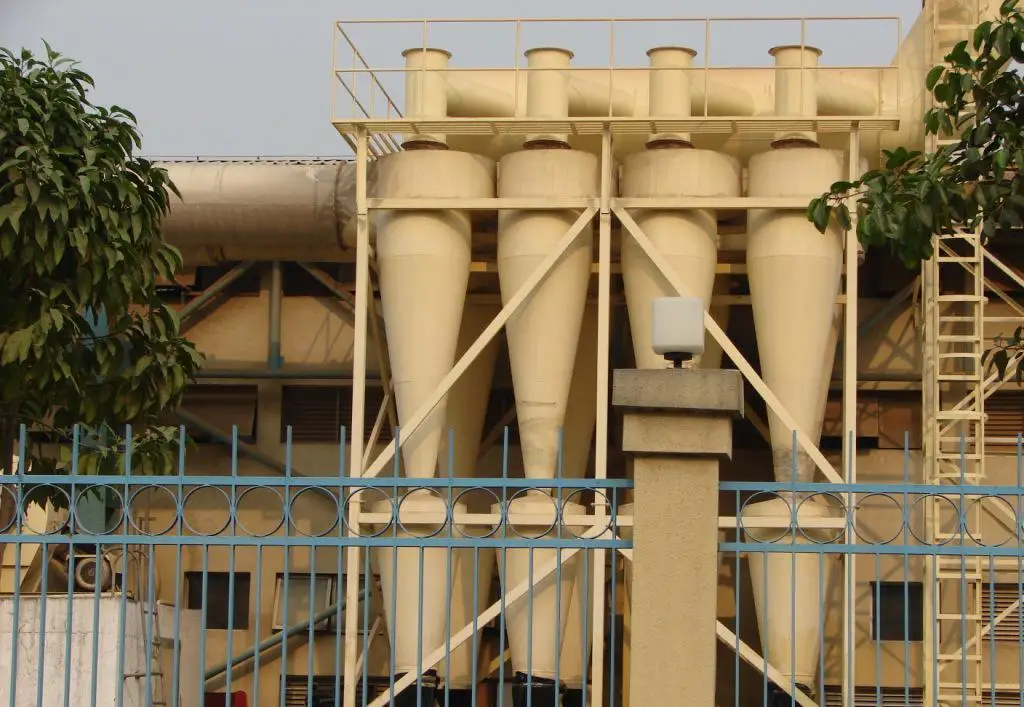 Customizable 1500mm High Efficiency Carbon Steel Cyclone Dust Collector Factory Direct for Workshop Use