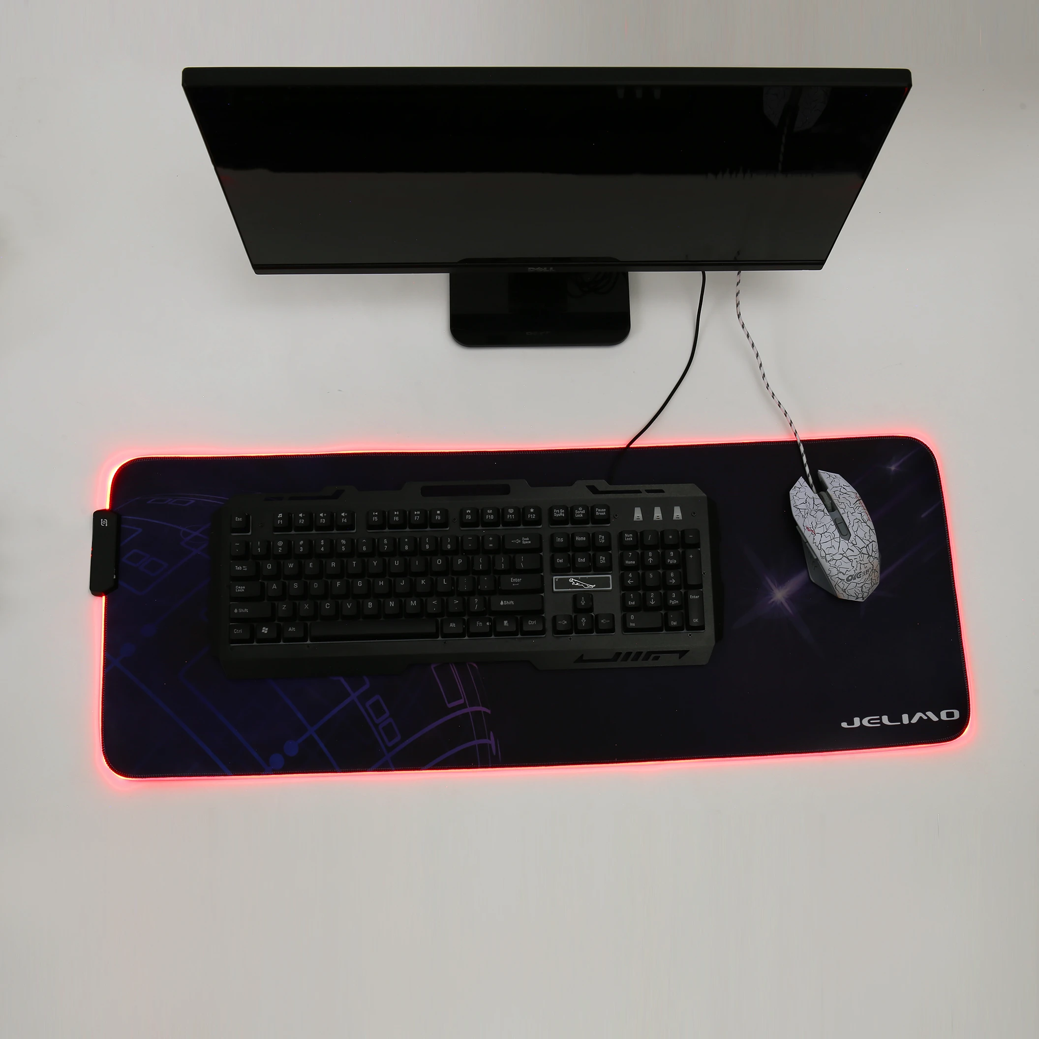 
 Игровой коврик для мыши RGB со светодиодной подсветкой, мягкий очень большой коврик для мыши, нескользящий коврик для компьютерной клавиатуры и мыши с прочными прошитыми краями  
