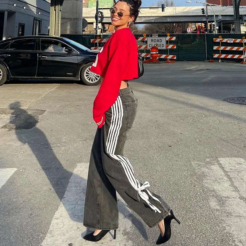 Channel Streetwear Y2K Girl Boyfriend Jeans For Ladies Stripe Side Bow Flared Straight Leg Denim Jeans 2024