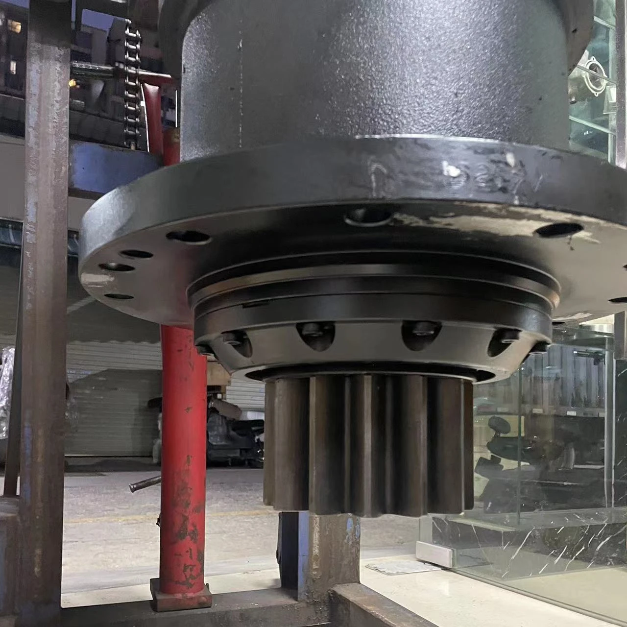 Kobelco Excavator swing gearbox motor assy reducer Rotary motor tooth box Slewing motor gears for Kobelco SK200-6