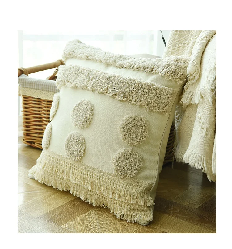Innermor Tufted Boho Pillows Home Decorative Pillowcase Cotton Moroccan Cushions Handmade Tassels Pillow cover