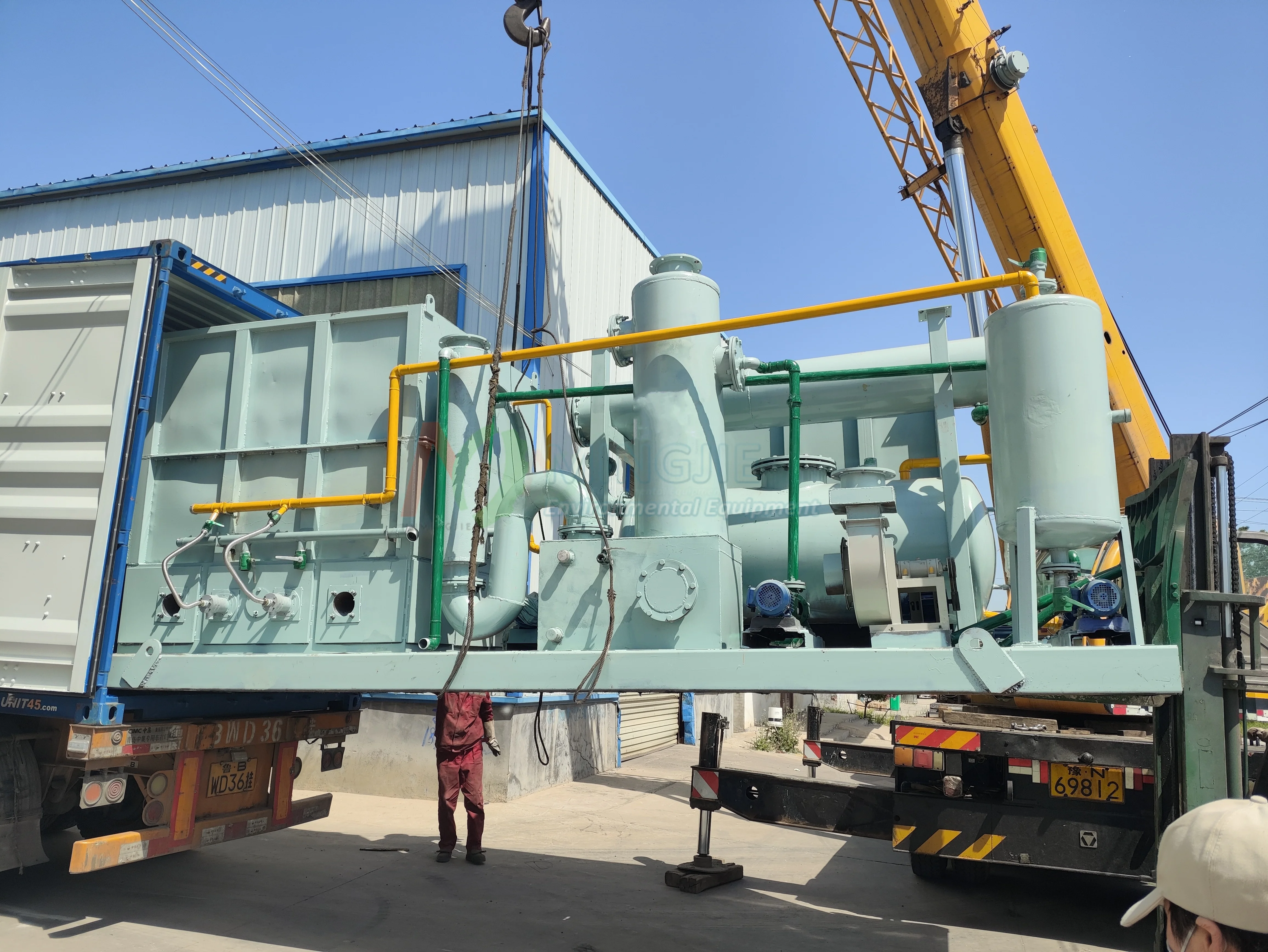 Small Distiller Pyrolysis Oil To Diesel Used Oil Recycle Machine