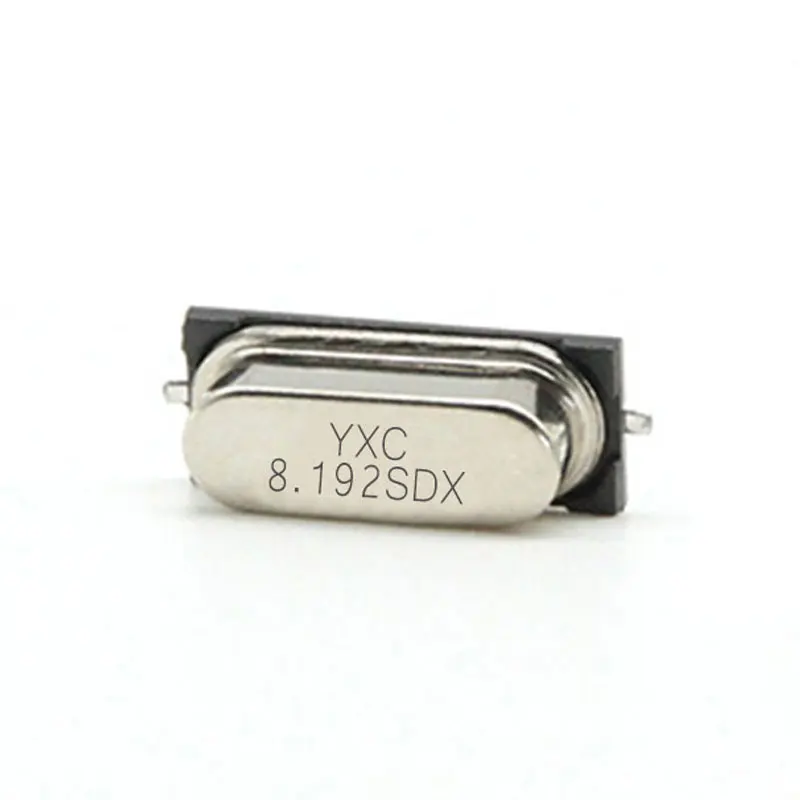 HC-49SMD Xtal 2Pin SMD 20pF 20PPM Quartz Crystal Oscillator 8.192MHz