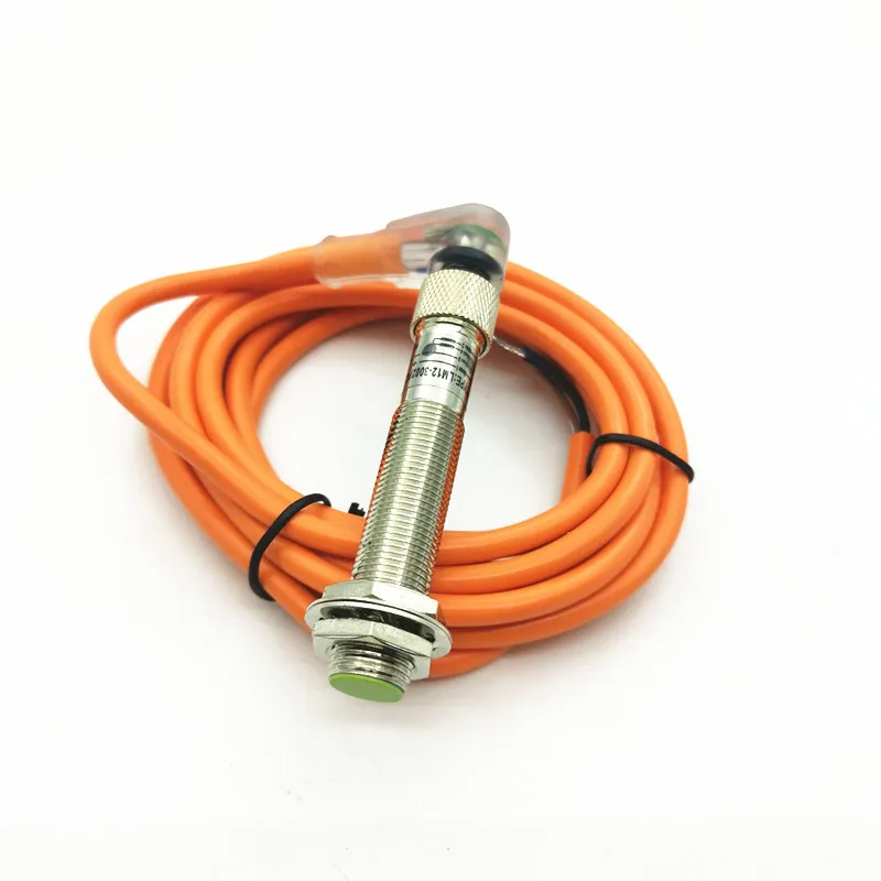 M12 Plug-in Flush/Non-flush Proximity Switch Connector Type Inductive Approach Sensor with 2m Cable NPN PNP NO+NC 4 Wires