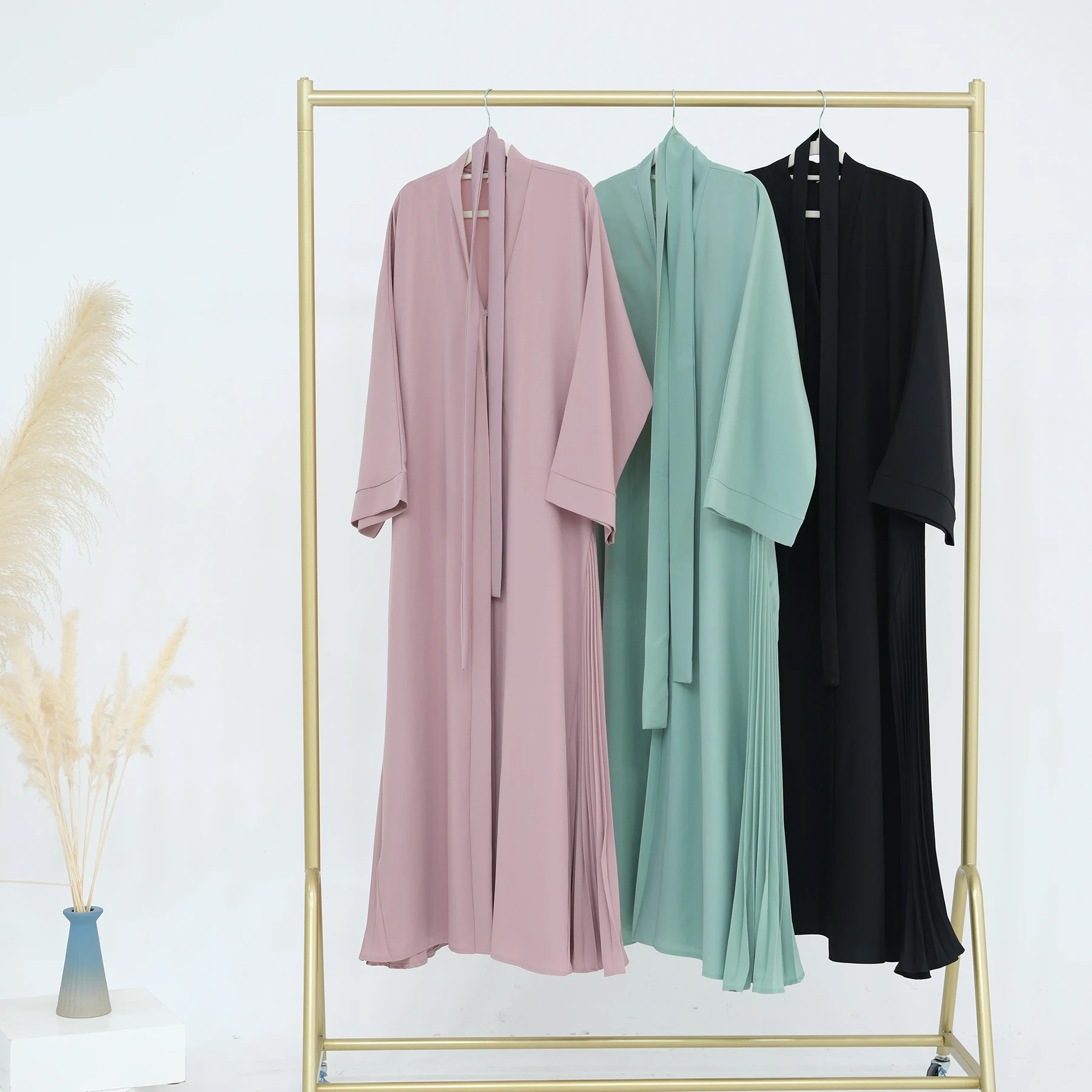 Wholesale Sharut 2025 Islamic Elegant Modest Abaya Kimono Dress for Women Open Collar Long Cardigan for Eid Ramadan Dubai Style