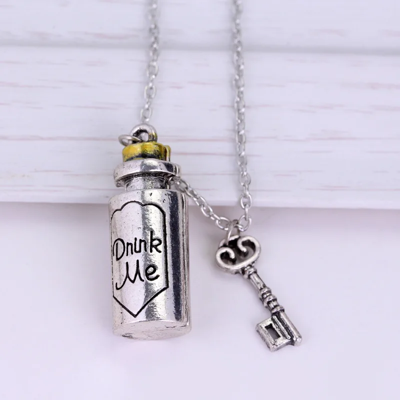 Fashion Vintage Charm Torque Pendant Necklace Film Alice Necklace Alloy Bottle Pendant Necklace Fashion Body Chain In Bulk
