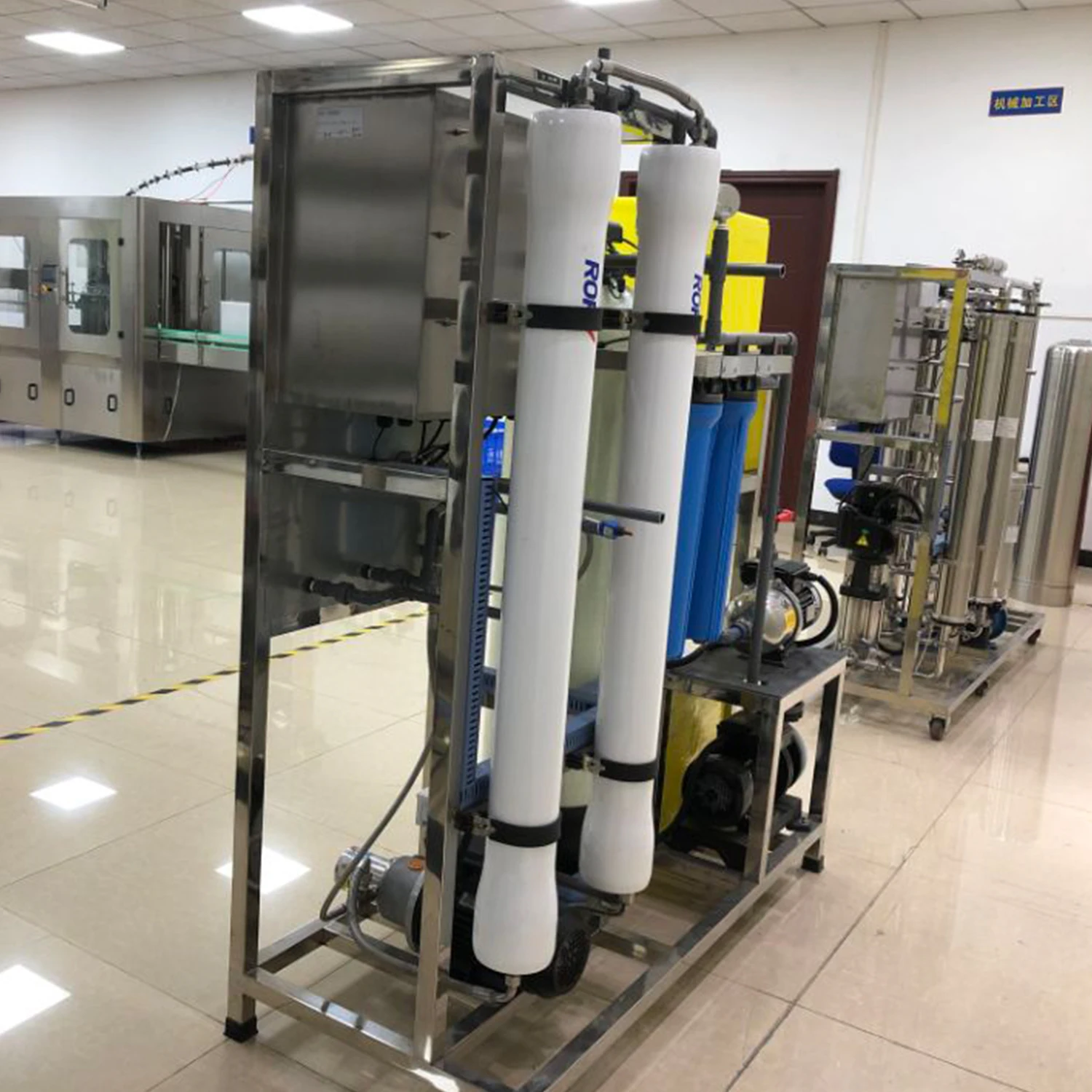 Large Scale Water Purification System Pure Drinking Water Making Machine Filtration Process Unit