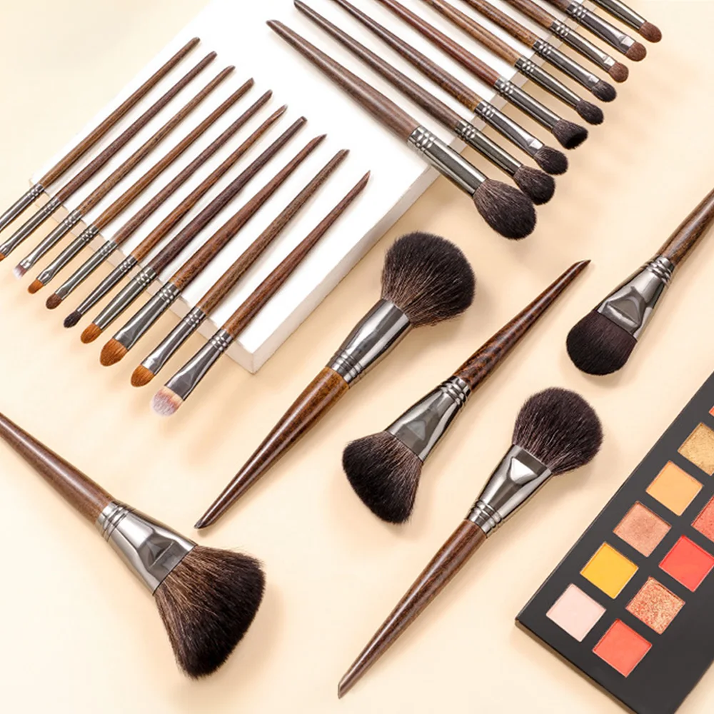 Professional Wholesale Wood Handle Synthetic Hair Foundation 18 pcs wooden makeup brush set