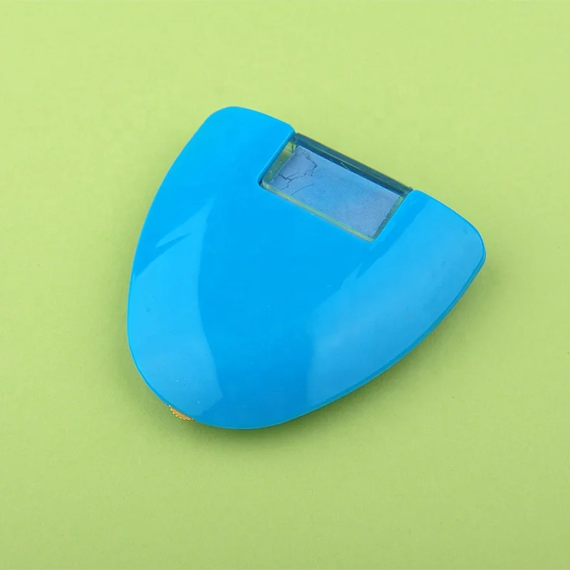 Красно-белый синий инструменты для шитья