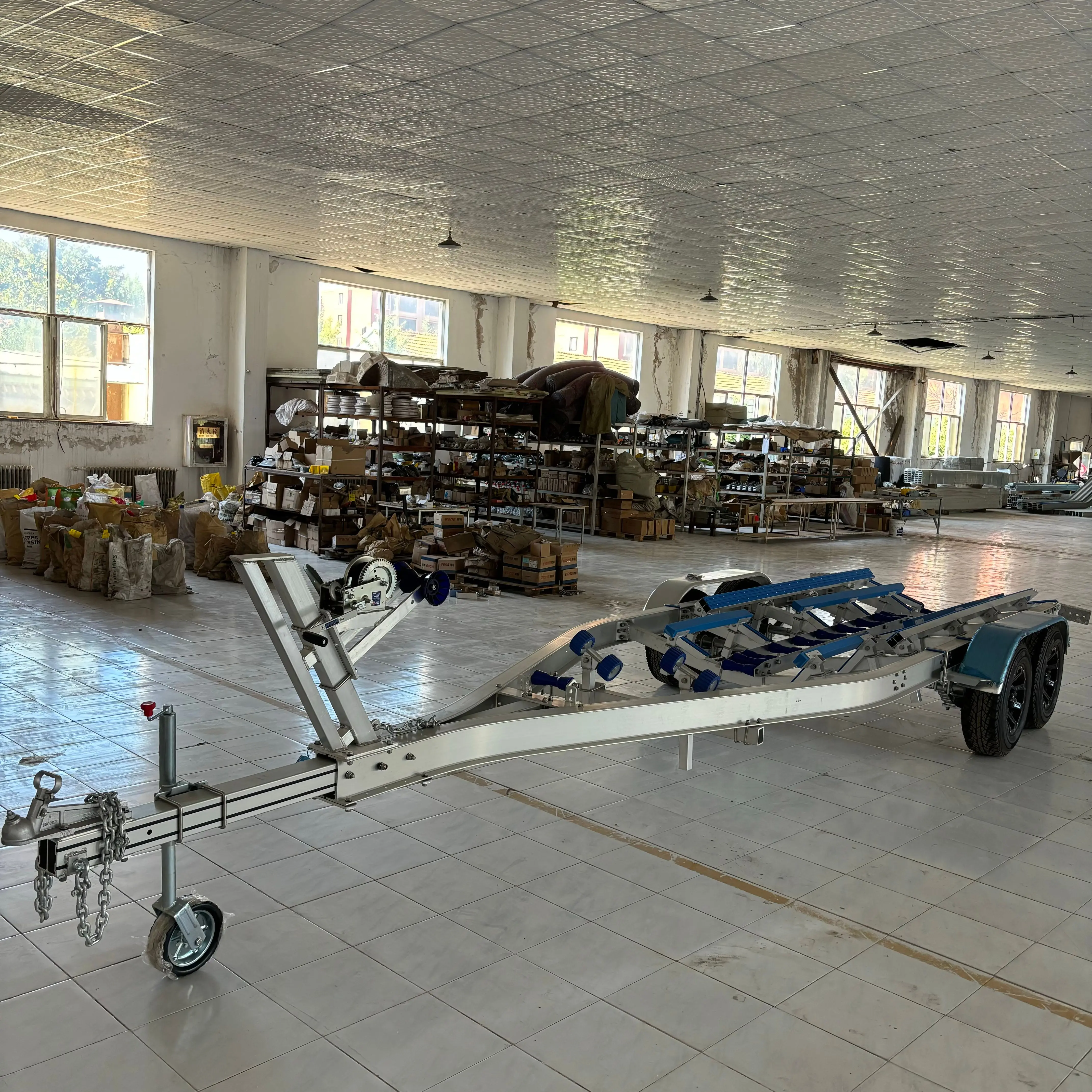 27ft  tandem axle  poly  bunks  aluminum  fishing  boat trailer for sale with factory price and 6 piston brake caliper