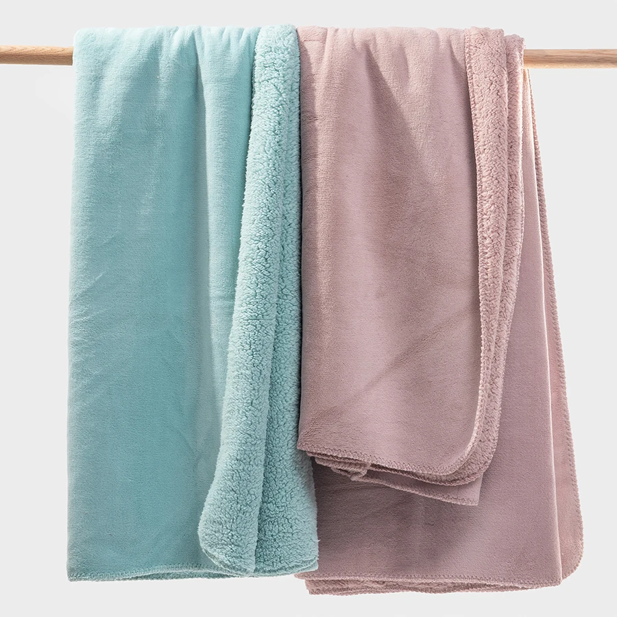 100% polyester Basic Printed Flannel Fleece Fabric for blanket throw