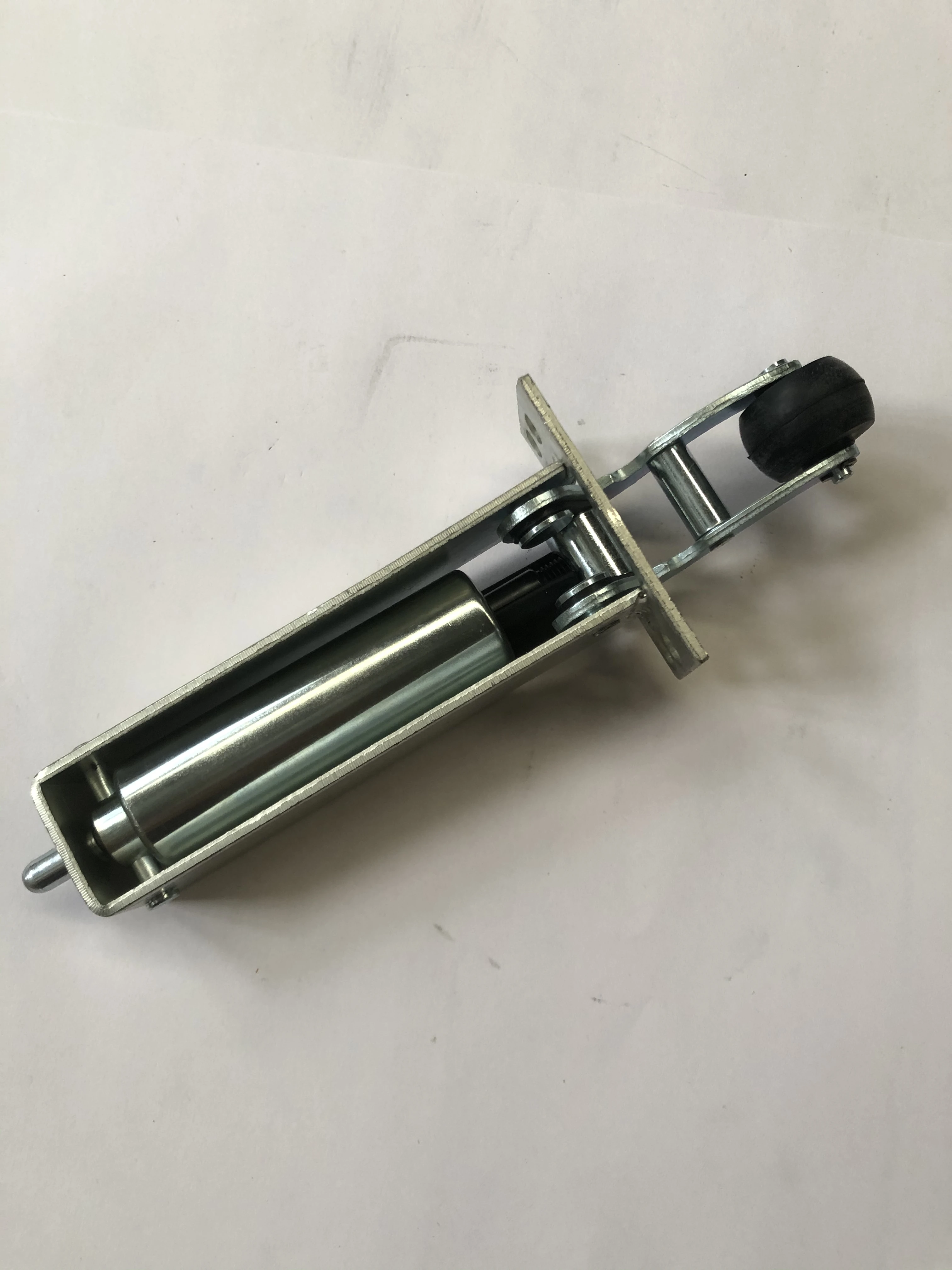 Zowee  lift semi automatic elevator door closer Axxonsafe door closer for lift swing door