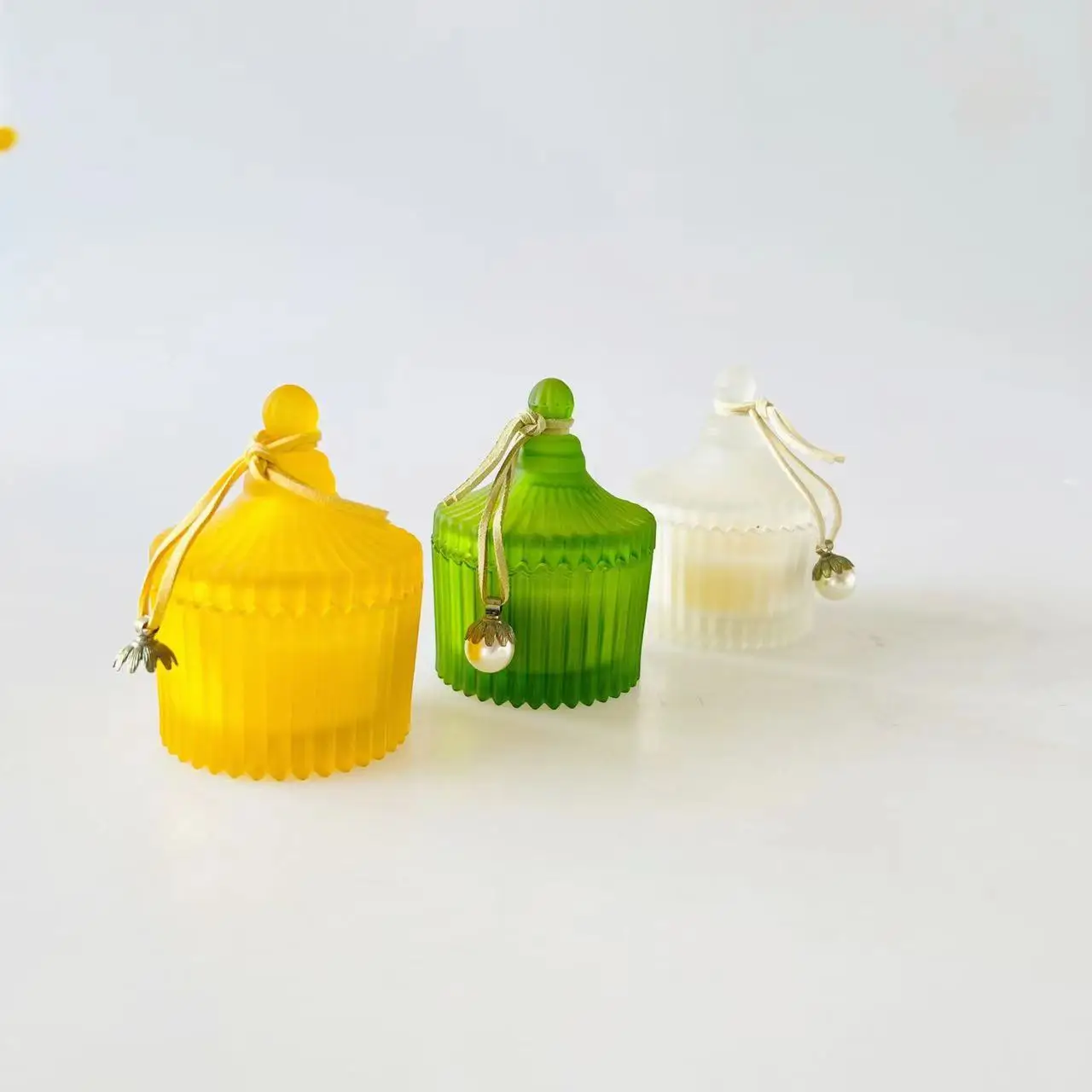 Glass candy jars with lid candle vessels wedding decoration Geo cut glass candle jar