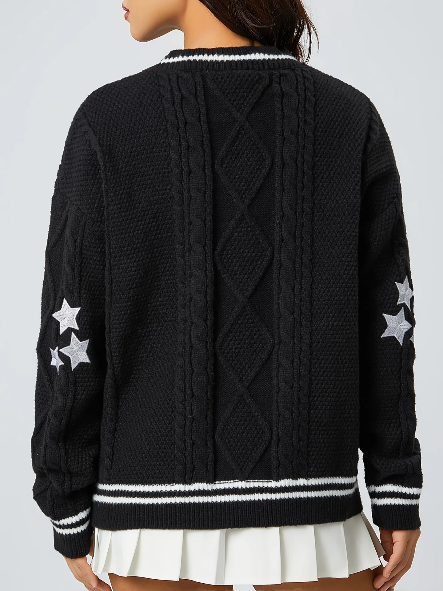Liu Ming Latest 2025 Hot Selling Autumn Y2k Fashion Buttons Up Cardigans Tops Embroidered Knitted Sweater For Women