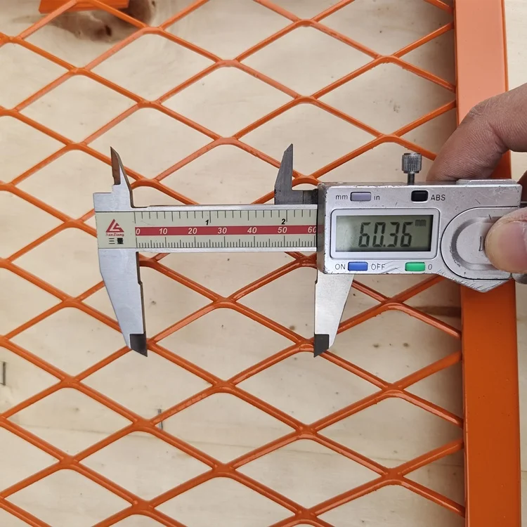 High Quality Powder Coated Expanded Stretch Metal Suspended Mesh Ceiling Panels