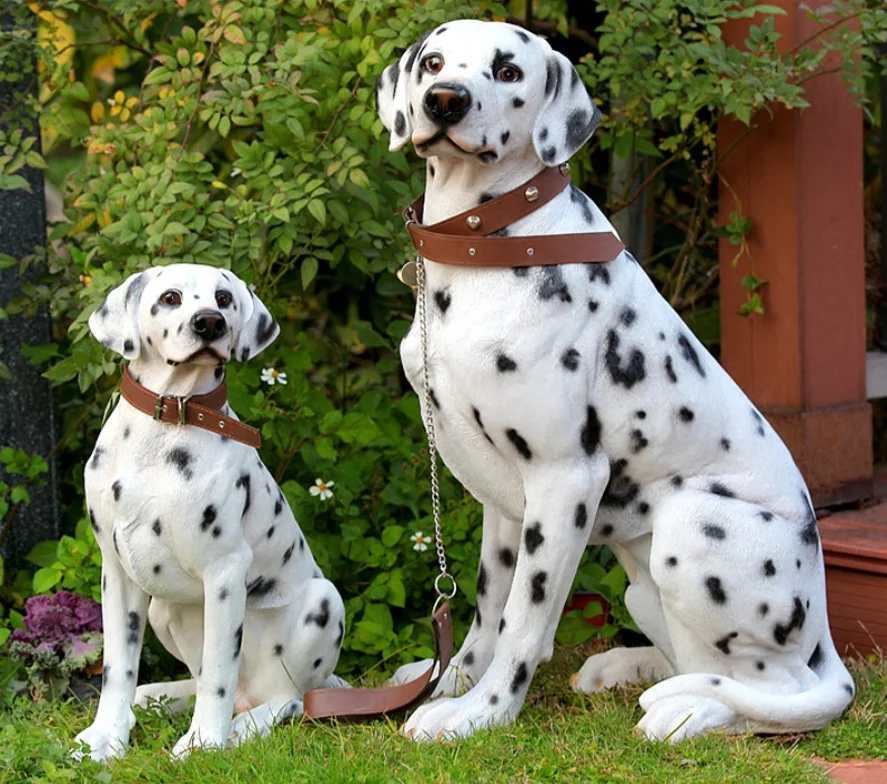 Arts and crafts resin spotty dog animal lively figurines home decoration sculptures souvenir collectible figures