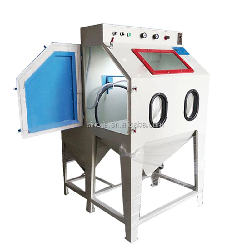 Industrial Use Sandblasting Machine / Rust Removal Dry Sandblasting Machine
