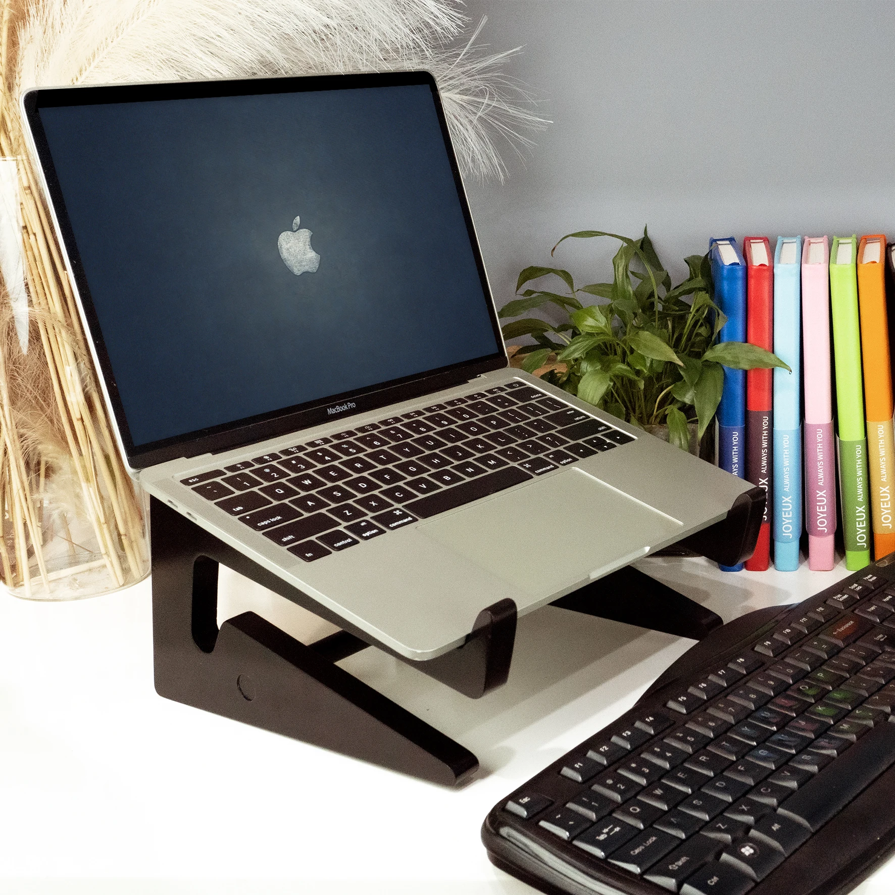 Cheap Portable Home Office Soportes Para Laptop Cooling Stand Foldable Lab Riser Eco-friendly Wooden Black Wood Laptop Stand