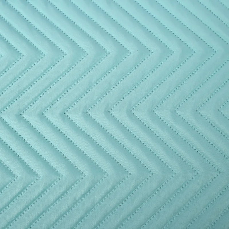 Factory direct sales of three layers of compound spring subwoven cotton ultrasonic press cotton type cotton-padded fabric