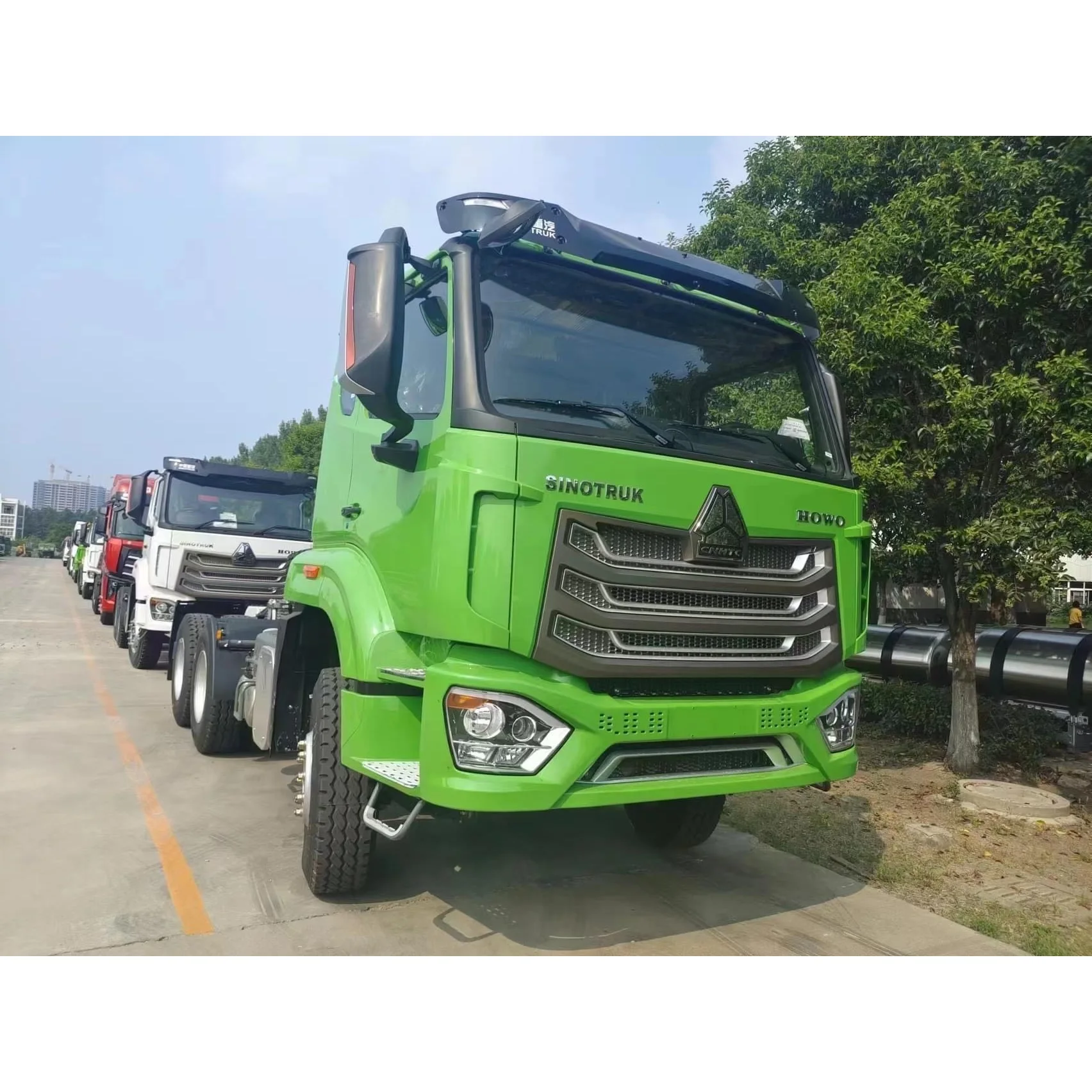 Подержанный грузовик с дизельным двигателем 375HP тягач Howo 6x4 howo
